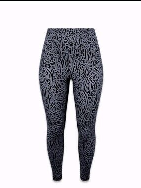 Savage X Fenty Locked Lifted Leggings Sz.2XL High Waisted Gray Animal Workout